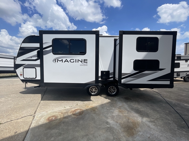 2025 Grand Design Imagine XLS 22BHE — photo 7 of 8