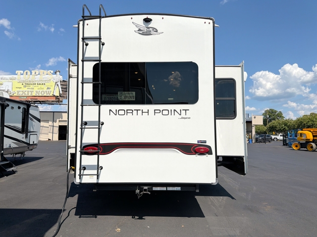2022 Jayco North Point 310RLTS — photo 8 of 8