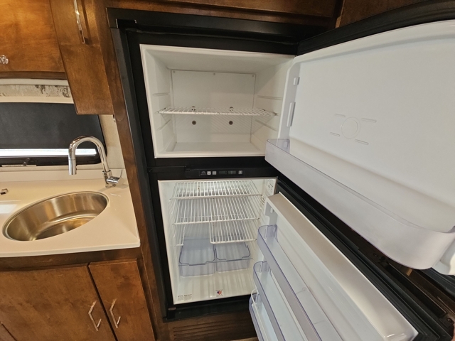 2019 Tiffin Wayfarer 25QW — photo 8 of 8