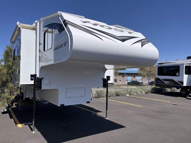 2027 Host Host Campers Yukon — photo 1 of 8