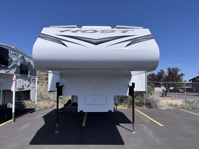 2027 Host Host Campers Yukon — photo 4 of 8