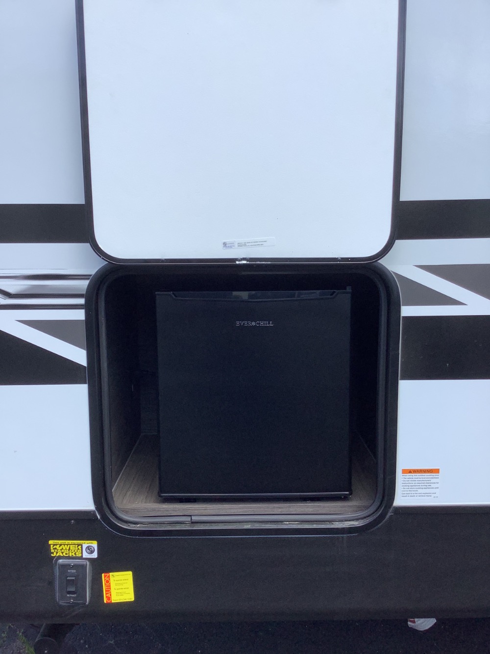 Dutchmen Kodiak 296BHSL Camping World of Berkley 1925647