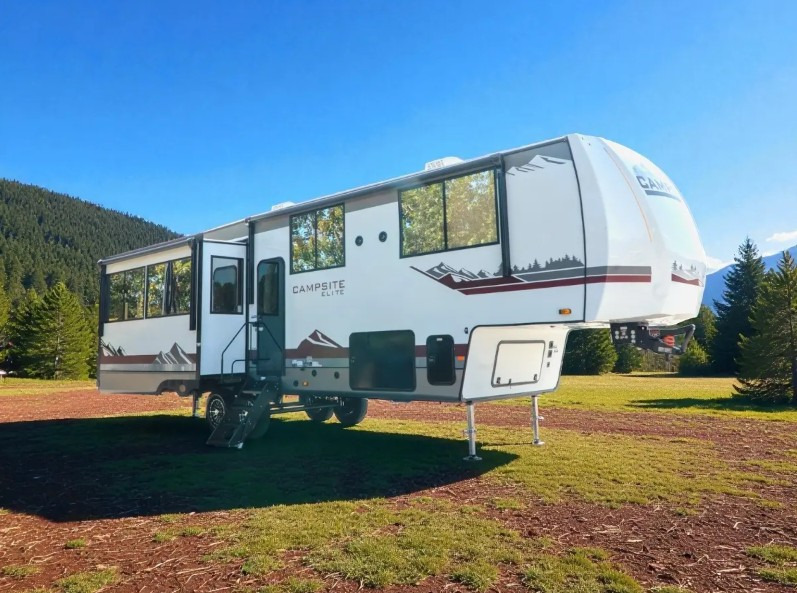 Camping World Berkley Manull