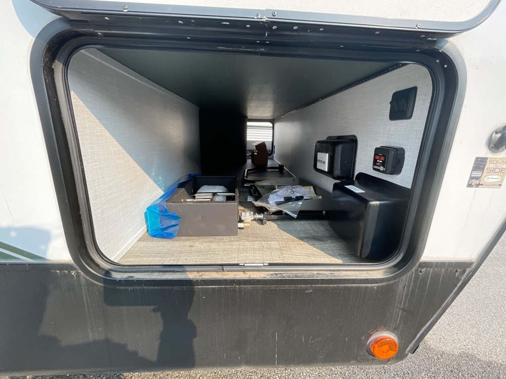 pass-through-storage