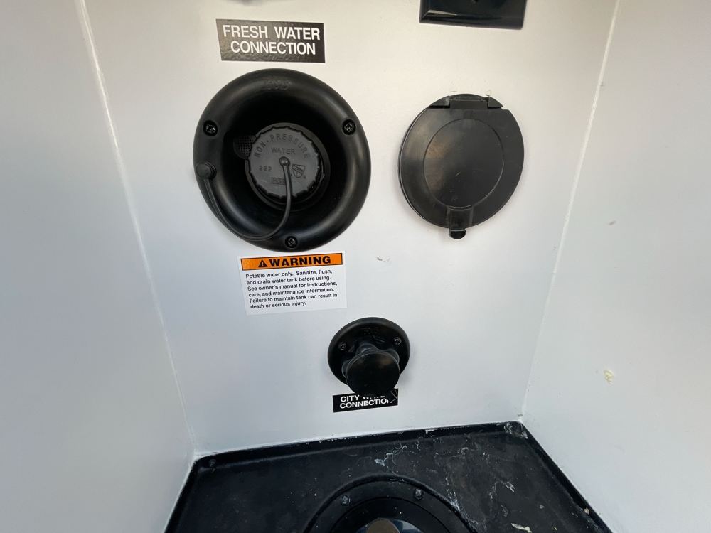 water-center-convenience-station