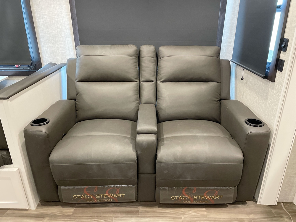 recliners