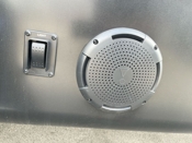 outside-speakers thumbnail