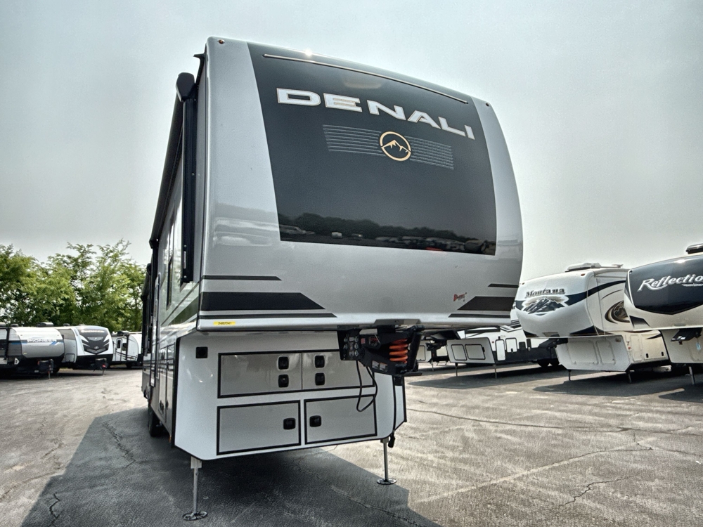 New Ror 2025 Dutchmen Denali 366RK - Stock #2482041 | Birch Run, MI | Camping World