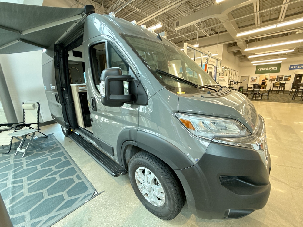 2026 Thor Eddie Bauer 18EB - Stock #2497697 | Birch Run, MI | Camping World