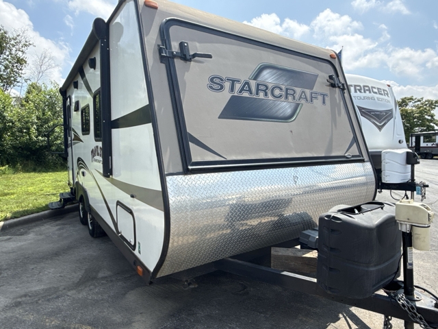 2017 Starcraft Travel Star 207RB — photo 1 of 8