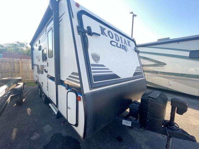 2019 Dutchmen Kodiak Cub 179E — photo 1 of 8
