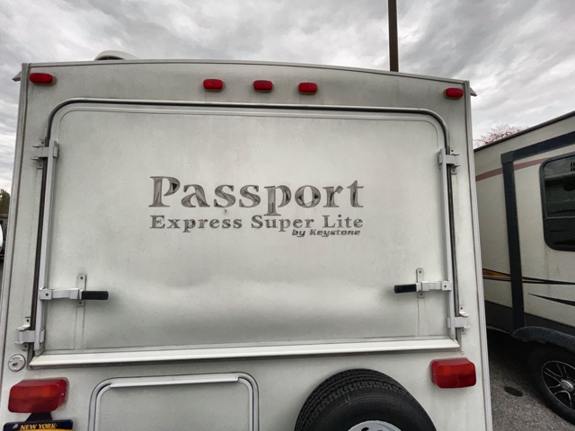 2012 Keystone Passport 160EXP — photo 5 of 5