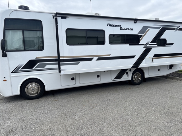 2027 Thor Freedom Traveler A29 — photo 7 of 8