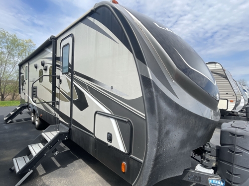 RV carousel image 1