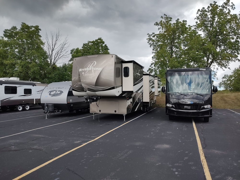 2018 Forest River Riverstone 38RE - Stock #2587024 | Churchville, NY ...