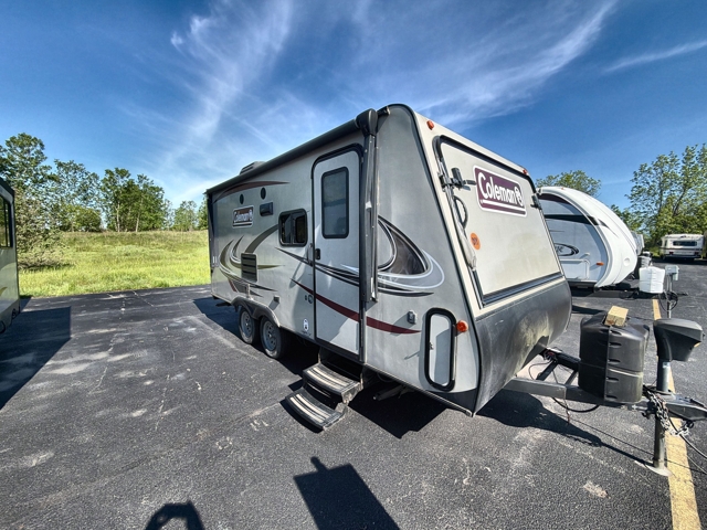 2019 Coleman Coleman Light LX 1601EXP — photo 1 of 8