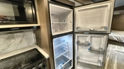 fridge-open thumbnail