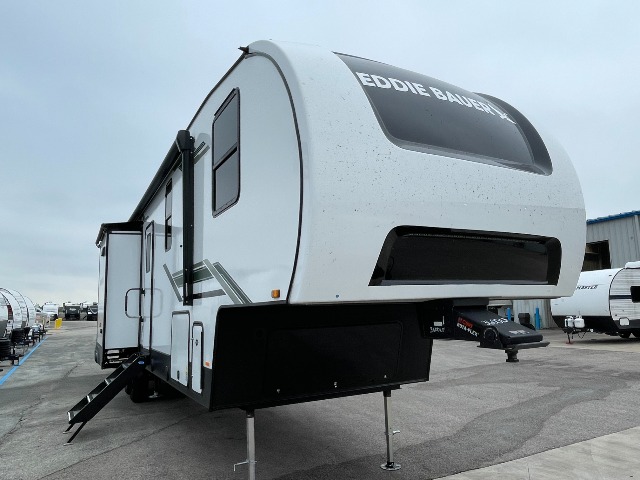 2025 Heartland Eddie Bauer Signature 3600LF — photo 1 of 8
