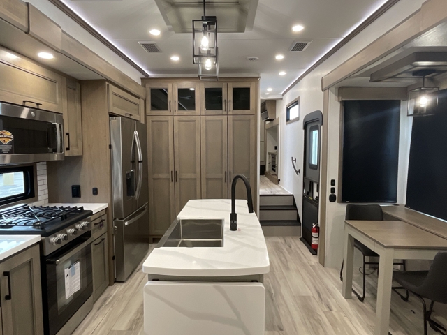 2026 K-Z RV Durango Gold 310RLQ — photo 4 of 8
