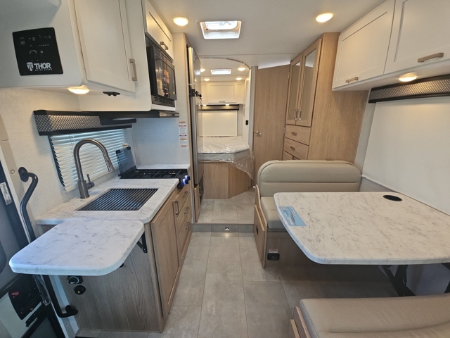 2026 Thor Freedom Elite 21HEC — photo 7 of 8