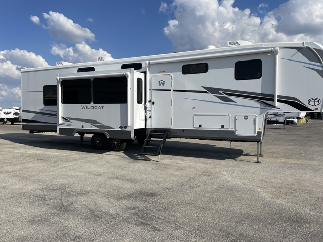 2026 Forest River Wildcat 34CRIB — photo 6 of 8