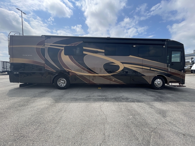 2014 Thor Tuscany 40RX — photo 6 of 8