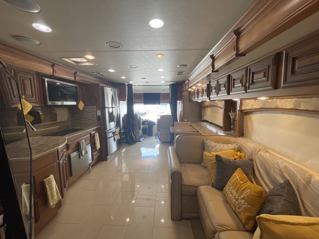 2014 Thor Tuscany 40RX — photo 3 of 8
