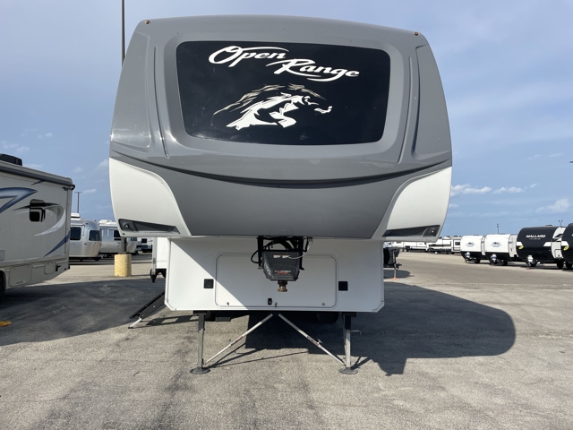 2025 Highland Ridge Roamer 244RLS — photo 5 of 8