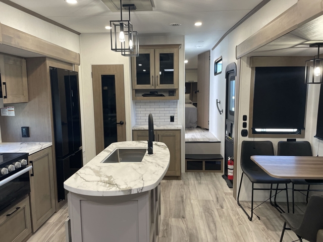 2026 K-Z RV Durango HT 283RLT — photo 4 of 8