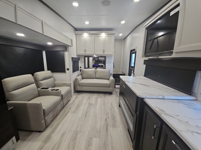 2026 Keystone Arcadia Super Lite 260SLCL — photo 4 of 8