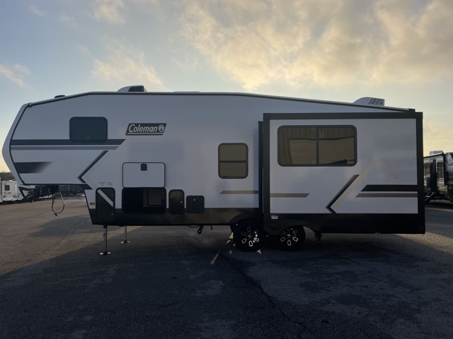 2026 Keystone Coleman Legacy 2400REX — photo 7 of 8