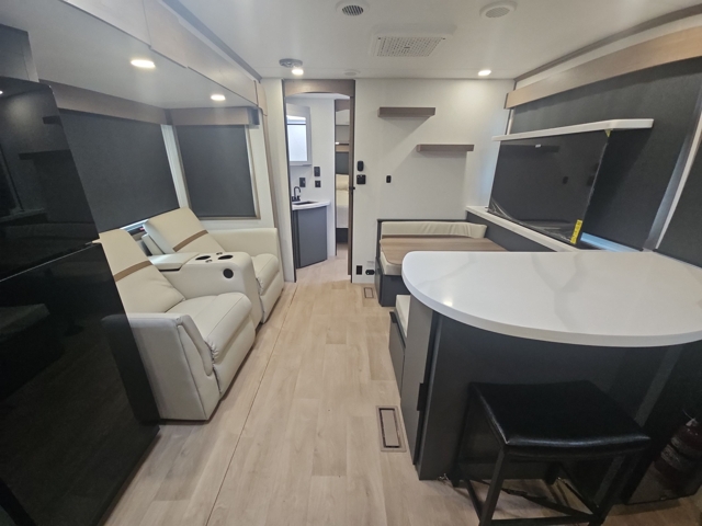 2026 K-Z RV Domani 241ML — photo 4 of 8