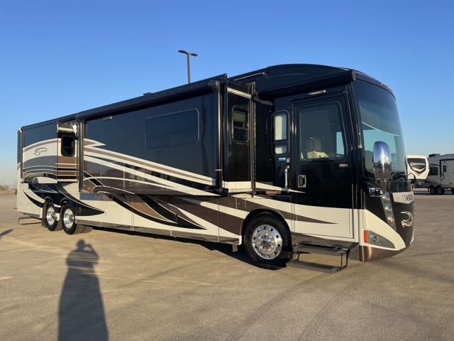 2014 Itasca Ellipse 42QD — photo 1 of 7