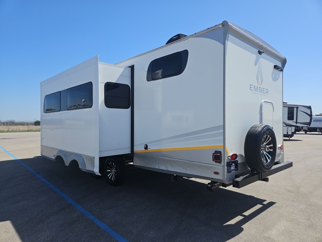 2023 Ember Touring 28BH — photo 7 of 8