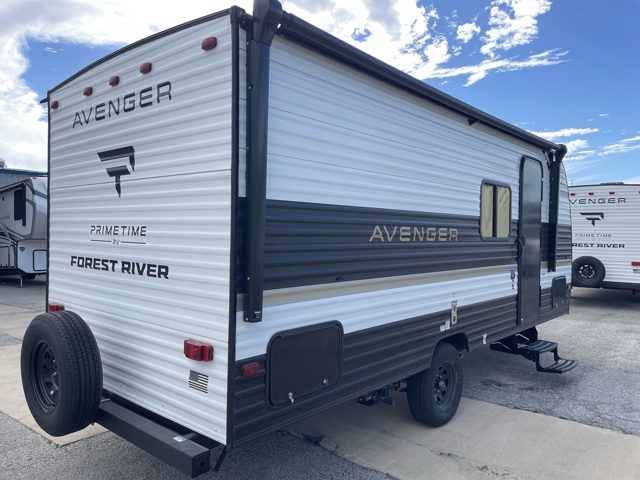 2027 Prime Time Avenger 18DBS — photo 5 of 8
