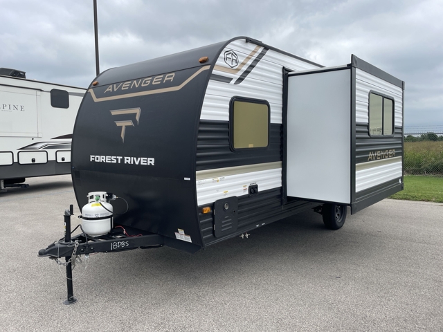 2027 Prime Time Avenger 18DBS — photo 4 of 8