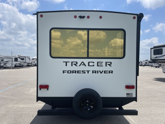 2027 Prime Time Tracer 220RS — photo 7 of 8