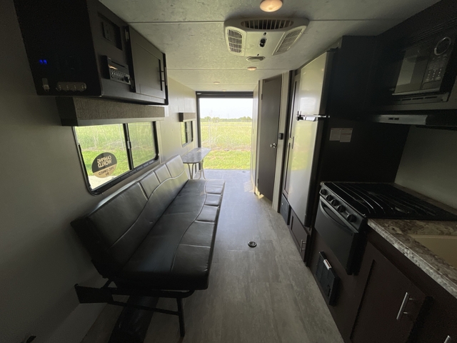 2019 K-Z RV Sportsmen LE 240THLE — photo 4 of 8