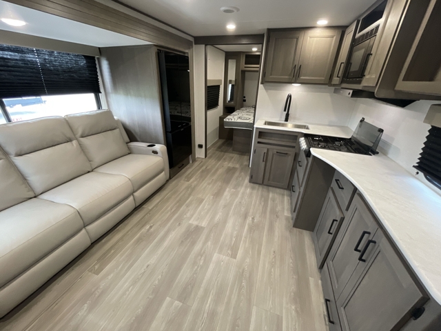 2025 Grand Design Transcend Xplor 22RBX — photo 4 of 8