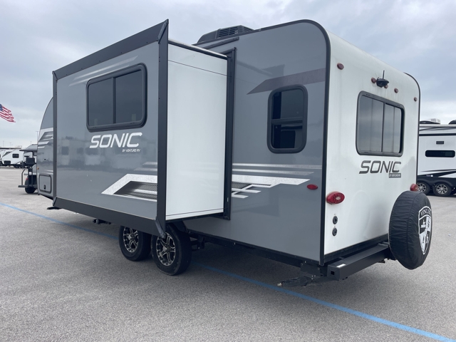 2024 Venture RV Sonic 231VRL — photo 7 of 8