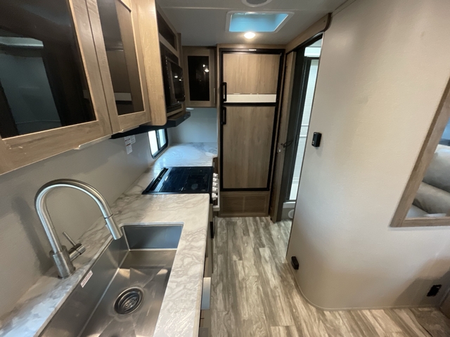 2021 Grand Design Imagine XLS 17MKE — photo 3 of 8