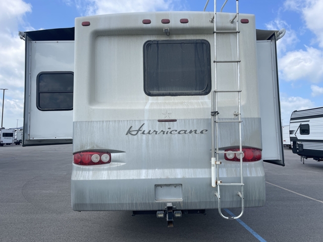 2007 Four Winds Hurricane 34B — photo 8 of 8