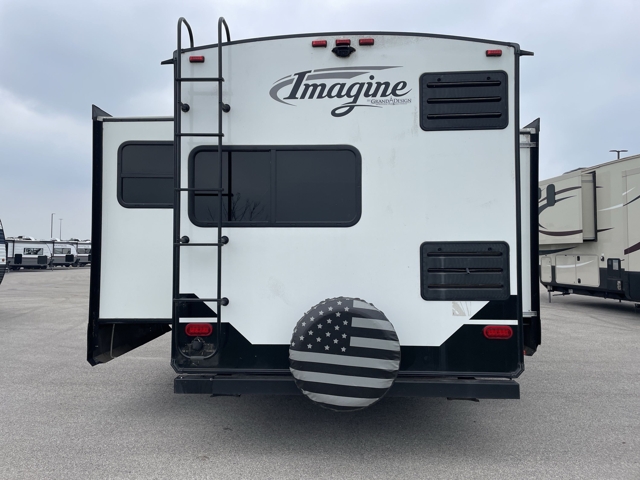 2020 Grand Design Imagine 2670MK — photo 7 of 8