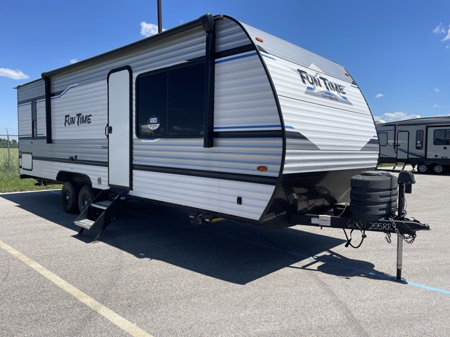 2024 Crossroads Fun Time 255RR — photo 1 of 8