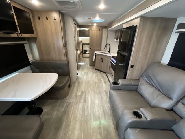 2023 Grand Design Imagine XLS 25BHE — photo 4 of 8