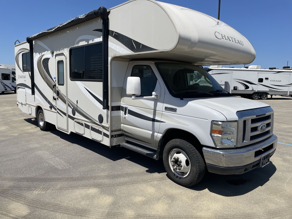 2016 Thor Chateau 28Z - Stock #2671360 | Alvarado, TX | Camping World