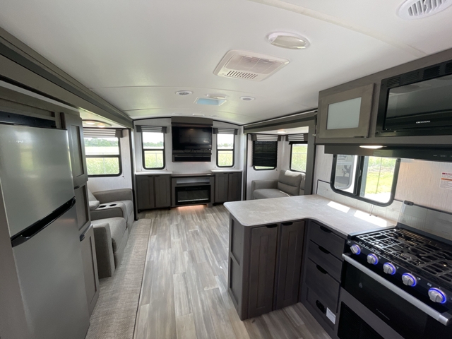 2022 Cruiser RV MPG 2780RE — photo 3 of 8