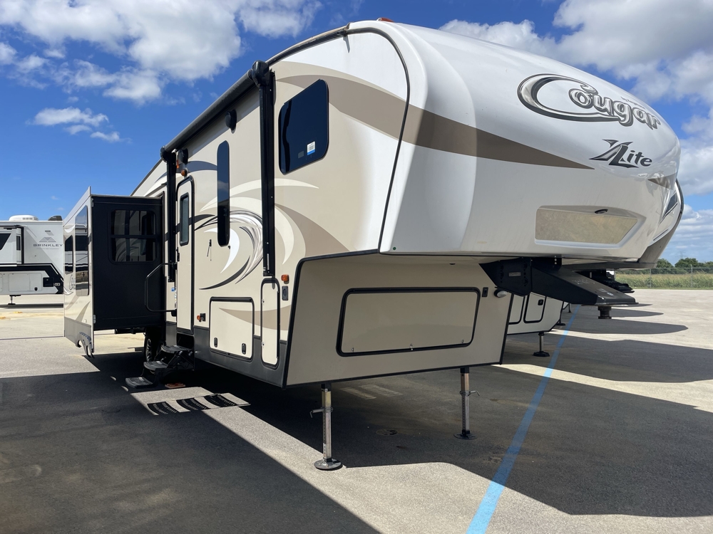 2017 KEYSTONE COUGAR 29RES