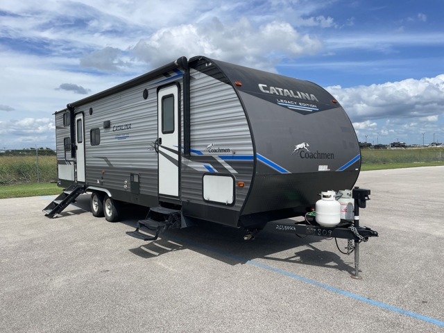 2021 Coachmen Catalina Legacy 263BHSCK — photo 1 of 8