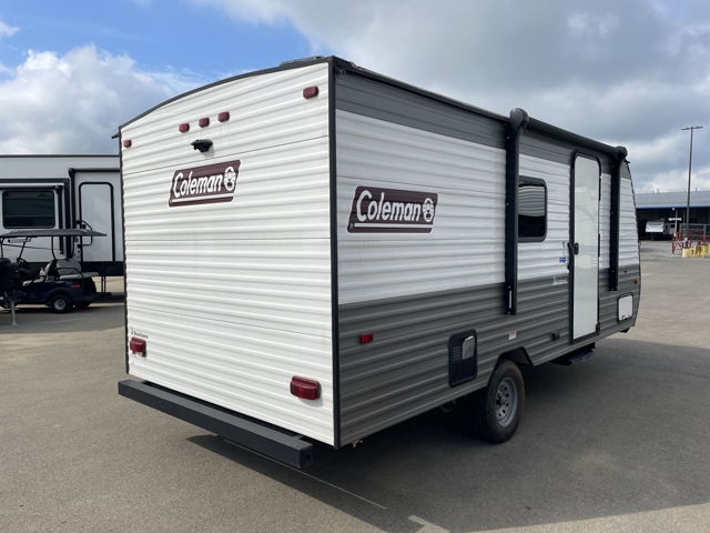 2023 Coleman Coleman Lantern LT 17B — photo 6 of 8